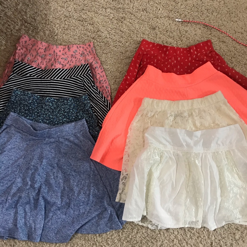 Juniors Skirts